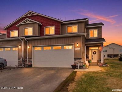 8774 Dry Creek Loop