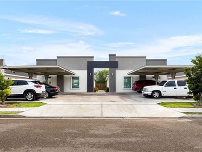 201 Lauryn Dr