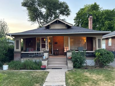 841 E Downington Ave