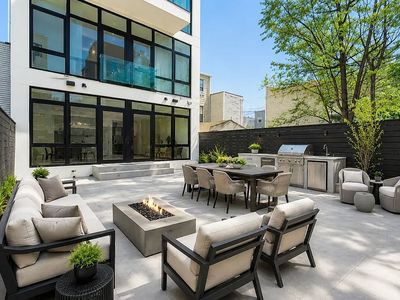 772 Metropolitan Ave
