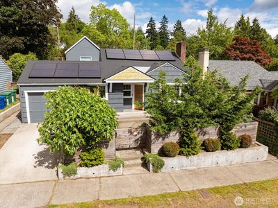 7264 27th Avenue NE