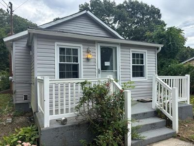 253 Railroad Avenue