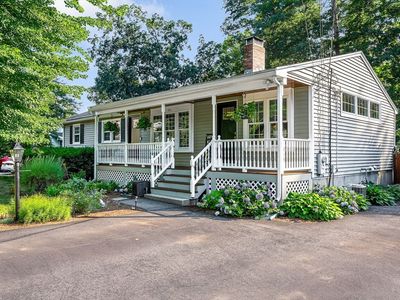104 Nichols St