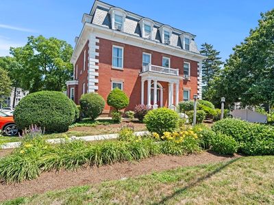 117 High St APT 2