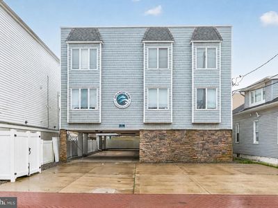 22 S Washington Ave APT 2