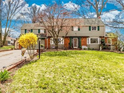 203 Glenfield Dr