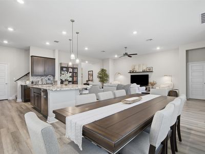 412 Fair Oaks Dr