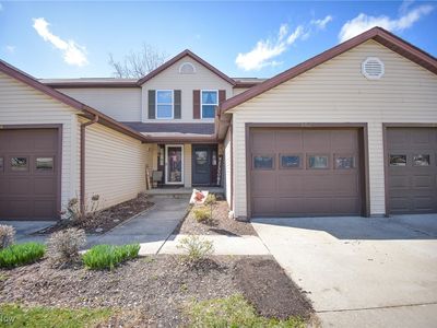 Property at 602 Topaz Ln, Brunswick, OH