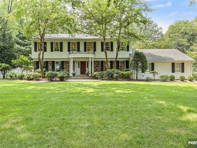 7 Arthur Ct