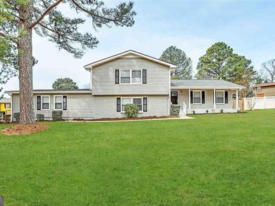 3609 River Hills Dr