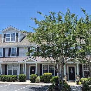 211 Hemingway Cir