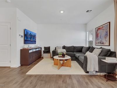 534 Thistleberry Ave