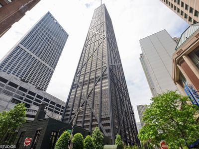 175 E Delaware Pl APT 5012