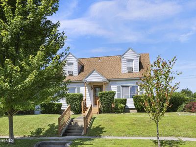 4 Garden St