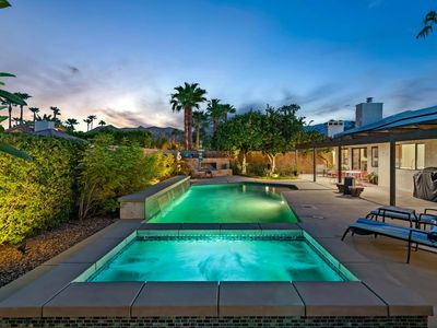 1444 S San Mateo Dr