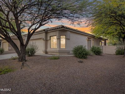 457 E Camino Limon Verde