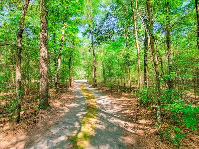 328 Sandy Springs Cir