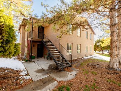 1833 S West Temple APT 7