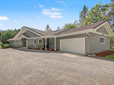 13250 Highway 238