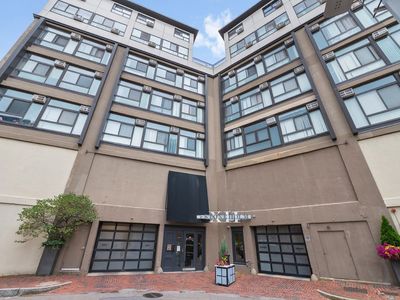 12 Stoneholm St APT 313