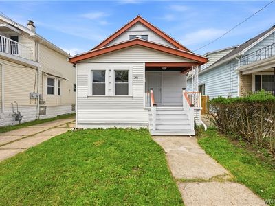 242 Newburgh Ave