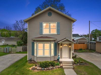 Property at 111 N Jefferson St, Lowell, MI