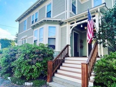 54 Bromfield St Unit 5