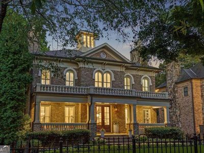 925 Ponce De Leon Pl NE