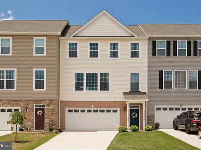 115 Brockham Ct