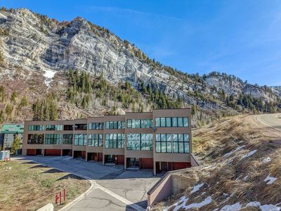 9699 E Bypass Rd S #5