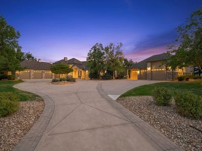 2075 Doyle Dr