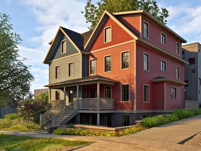 530 N Division St #C