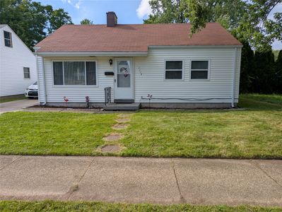 1114 W 38th St