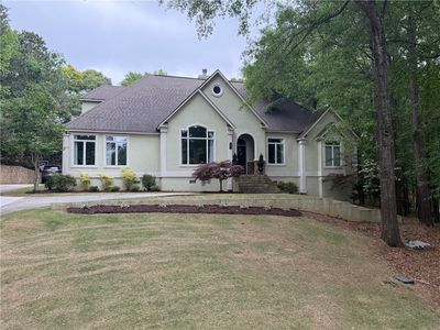 682 Moores Mill Dr