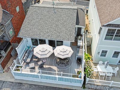 20 Lake Shore Dr