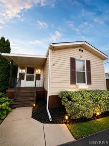 37 Nicole Dr