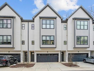 810 Maple Berry Ln #105