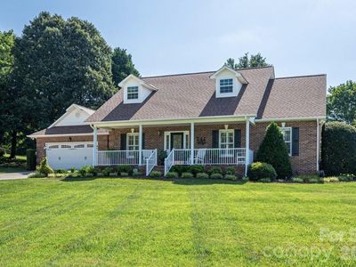 2928 Palmer Dr NE