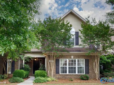 1804 Rushing Wood Dr NW