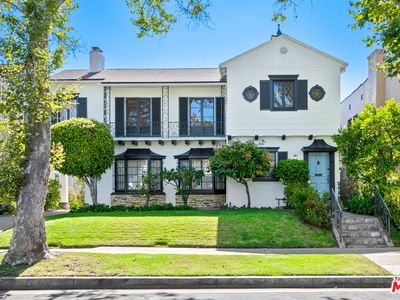 361 N Mansfield Ave