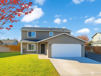 526 N Monarch Street