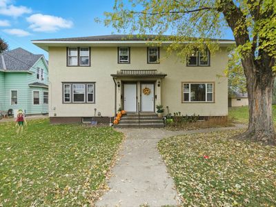 1216/1218 6th Ave S