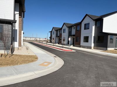 455 Blue Spruce Ave #111