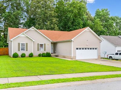 386 Andrew Dr