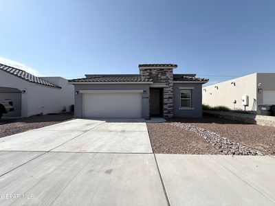 13784 Loreina Luz Ave