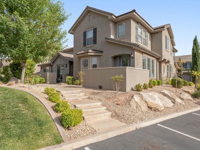 1899 E Fiesta Ln