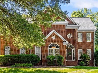 1905 Regents Park Ln
