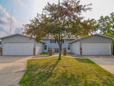Property at 1666 Victoria Ct, Green Bay, WI