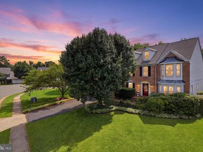 808 Autumn Breeze Ct