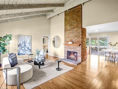 1103 Moonlight Summit Dr